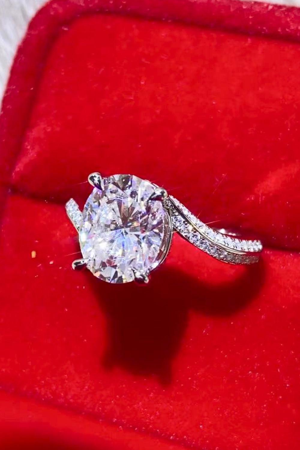 3 Carat Moissanite Side Stone Ring - Flyclothing LLC