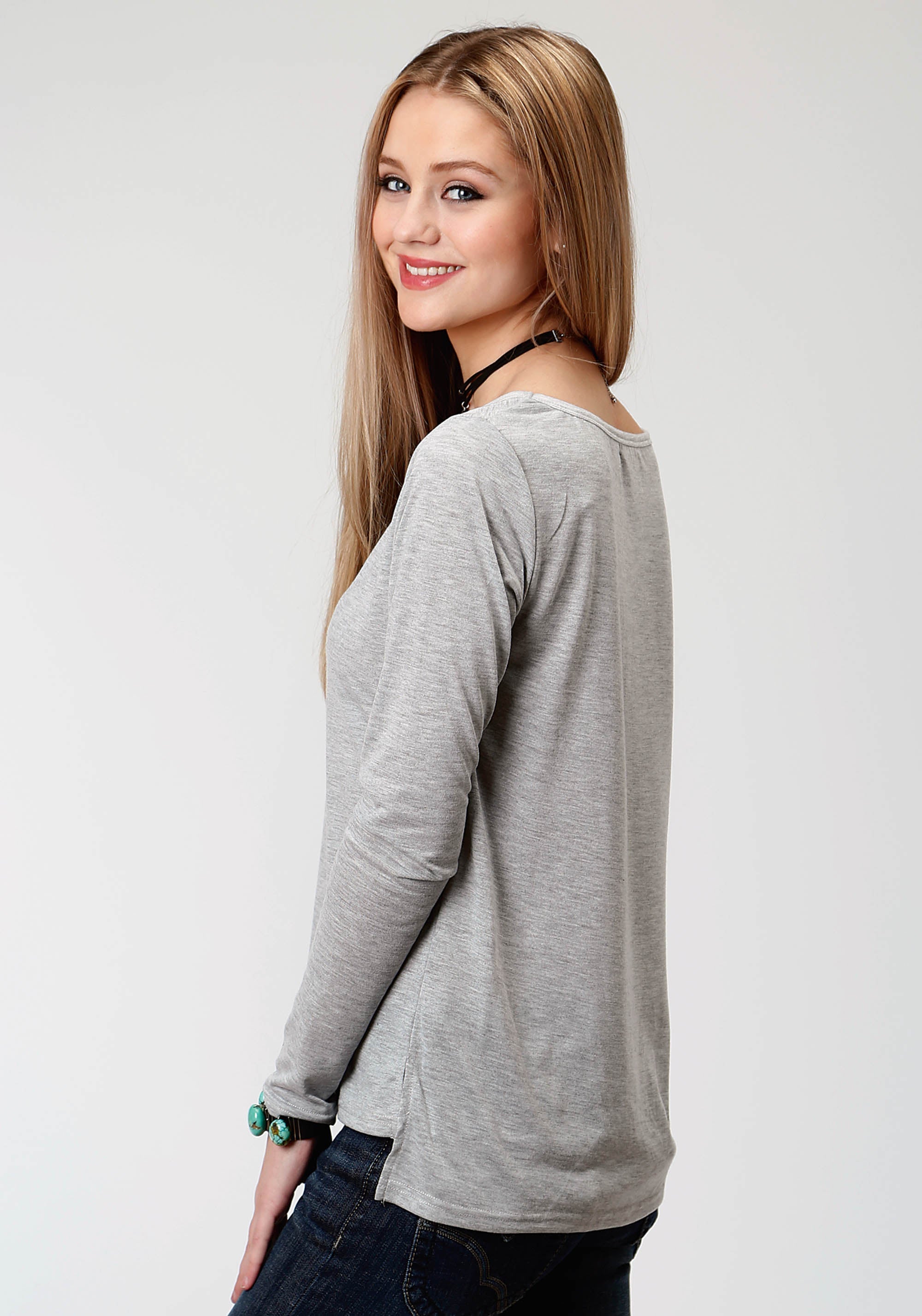 Roper Womens Grey With Screen Print Knit Top