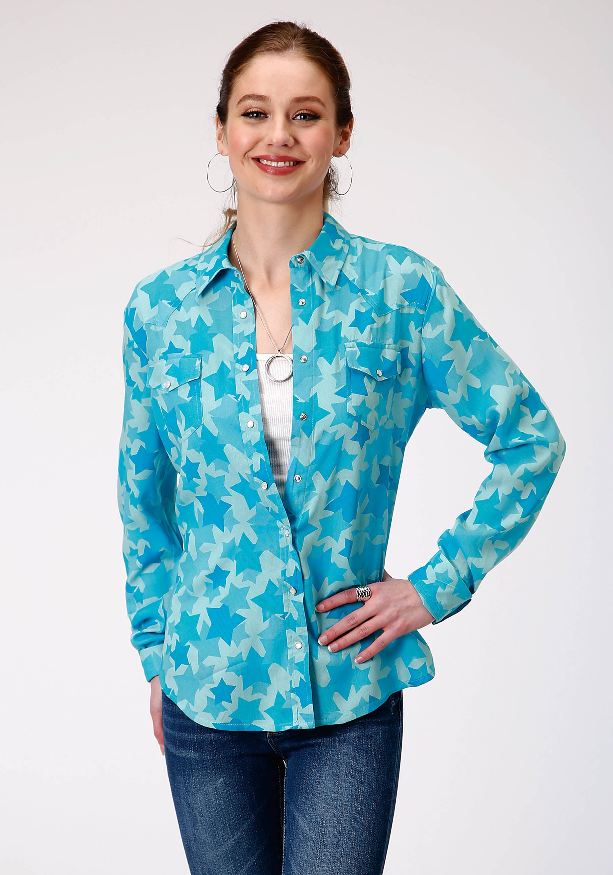 Roper Womens Long Sleeve Snap Star Printed Rayon Western Shirt