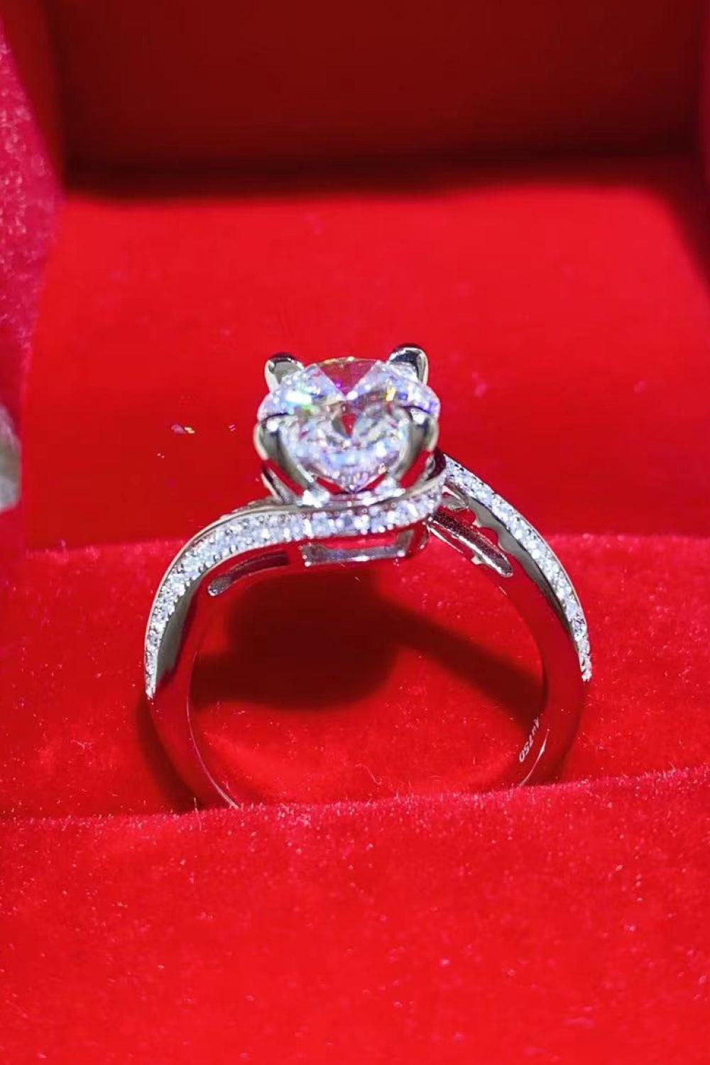 3 Carat Moissanite Side Stone Ring - Flyclothing LLC