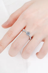 Moissanite Rhodium-Plated Snowflake Ring - Flyclothing LLC