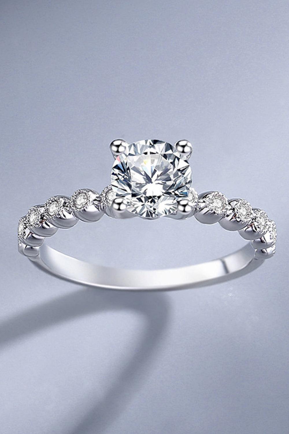 Classic 4-Prong Moissanite Ring - Flyclothing LLC