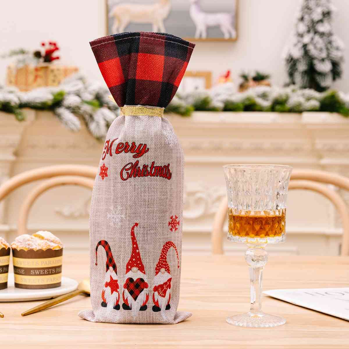 2-Piece Christmas Plaid Wine Bottle Covers - Flyclothing LLC