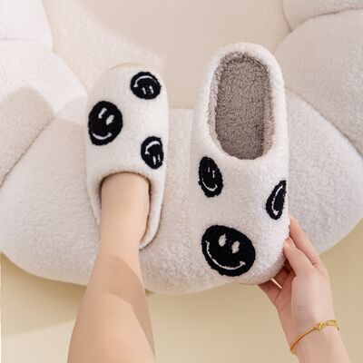 Melody Smiley Face Slippers - Flyclothing LLC