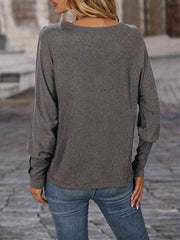 Contrast V-Neck Long Sleeve Top - Flyclothing LLC