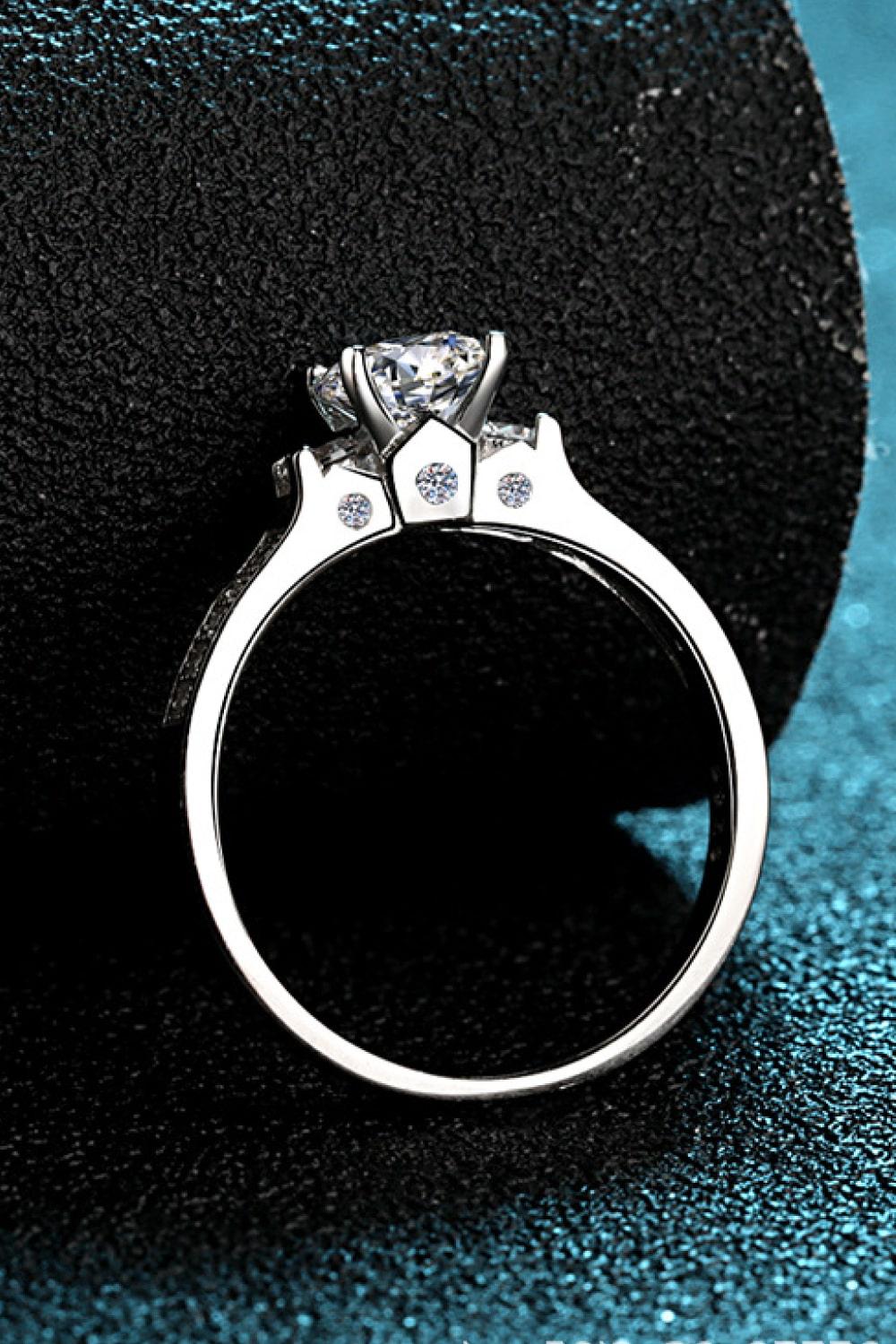 Lucky Charm Moissanite Rhodium-Plated Ring - Flyclothing LLC