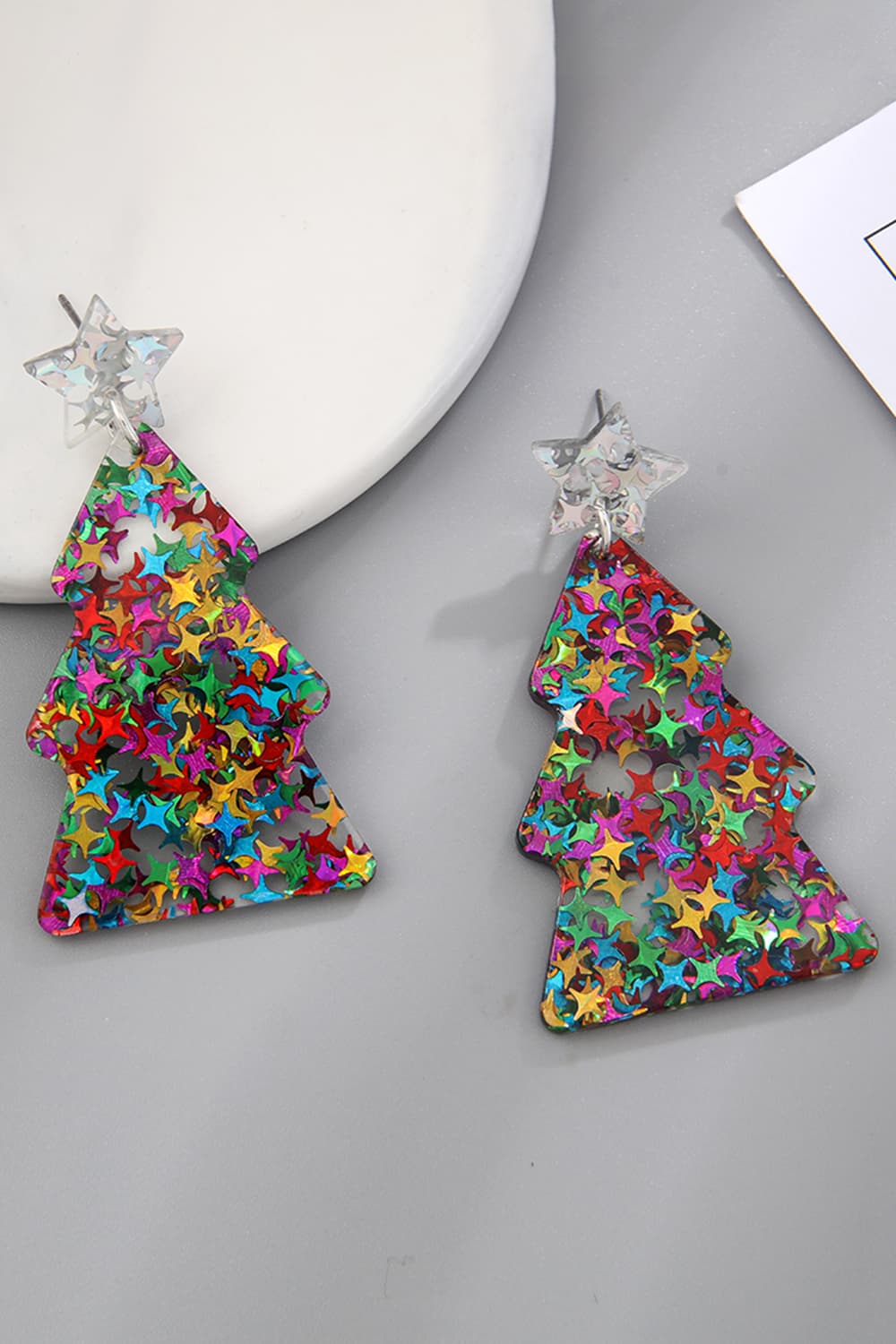 Christmas Tree Acrylic Earrings - Trendsi