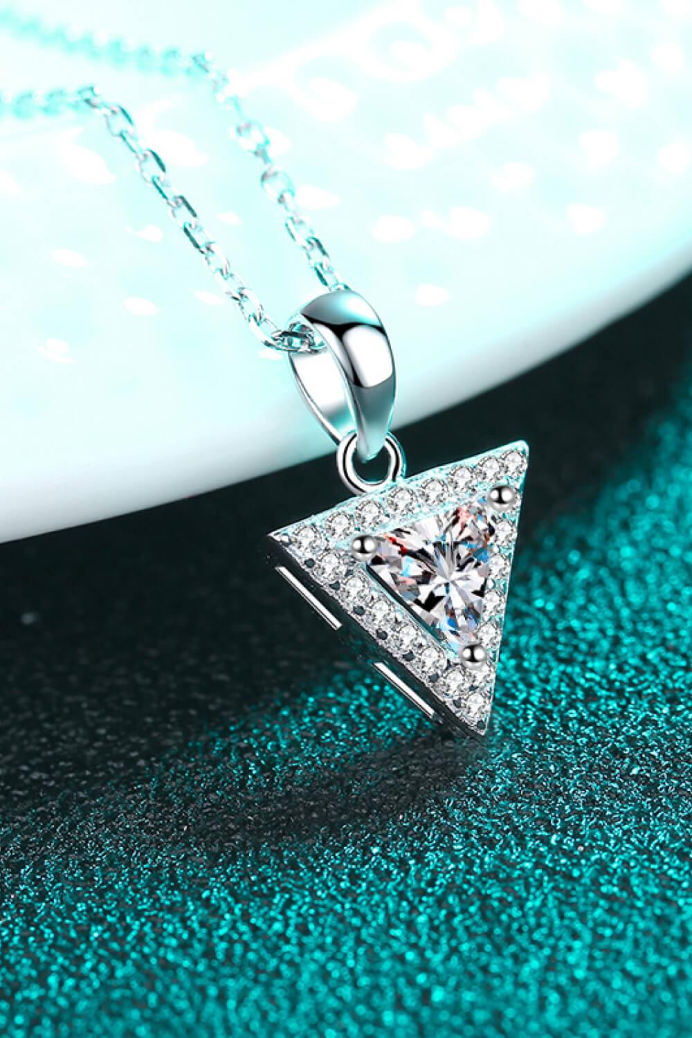 925 Sterling Silver Triangle Moissanite Pendant Necklace - Flyclothing LLC