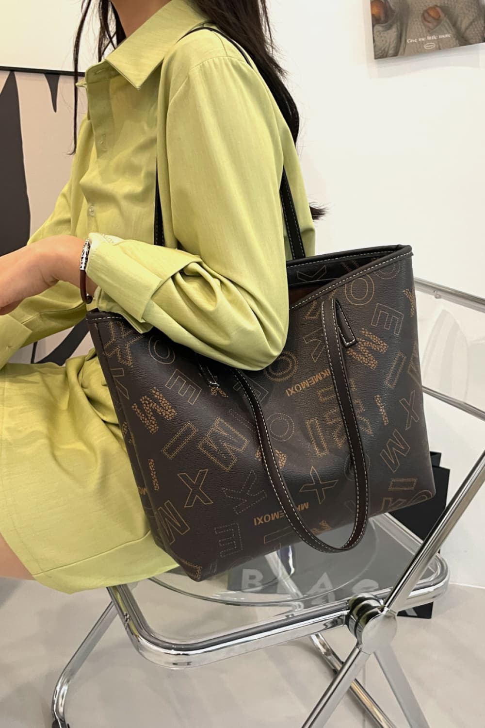 Louis Vuitton Neverfull Bags for sale in Green Bay, Wisconsin