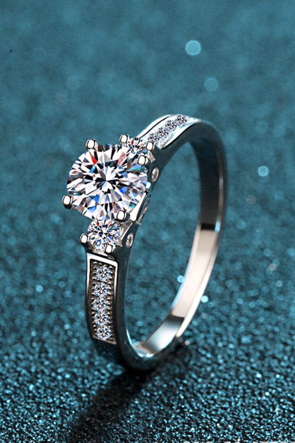 Lucky Charm Moissanite Rhodium-Plated Ring - Flyclothing LLC