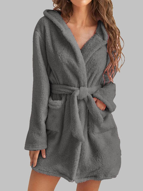 Women's Hooded Robes & Wraps