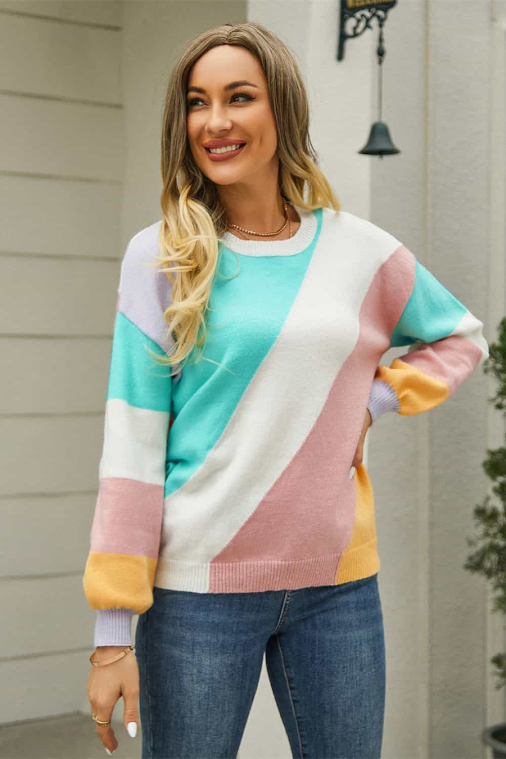 Color Block Round Neck Long Sleeve Sweater - Trendsi