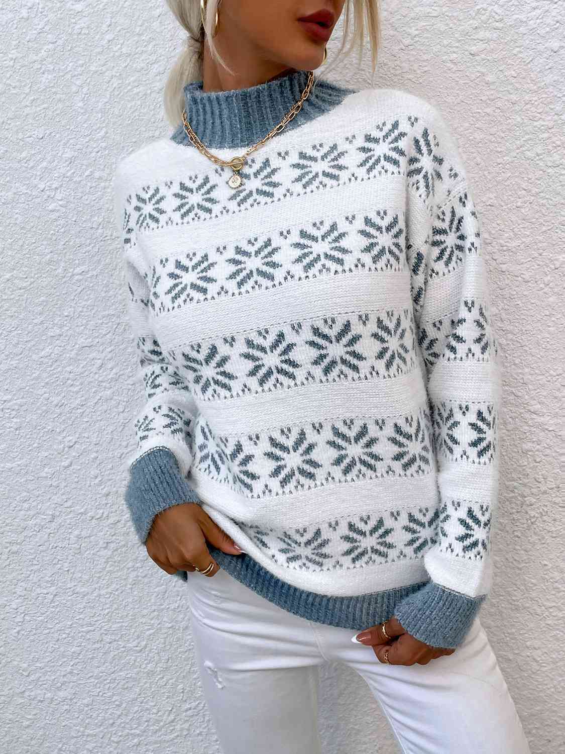 Snowflake Pattern Mock Neck Sweater – Flyclothing LLC