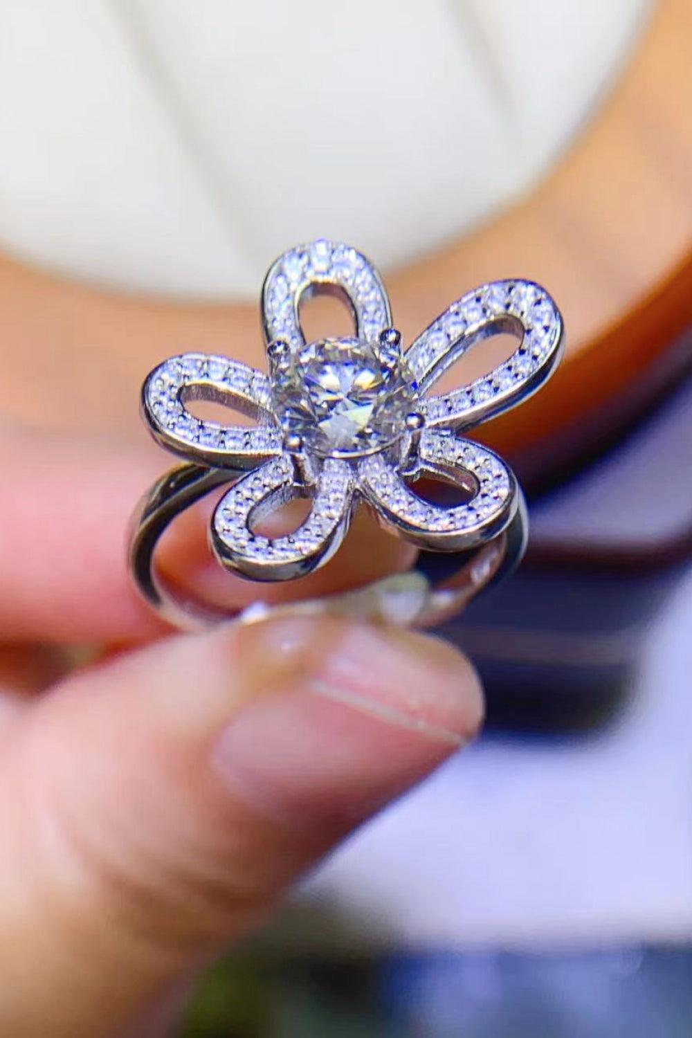 1 Carat Moissanite Flower-Shape Open Ring - Flyclothing LLC