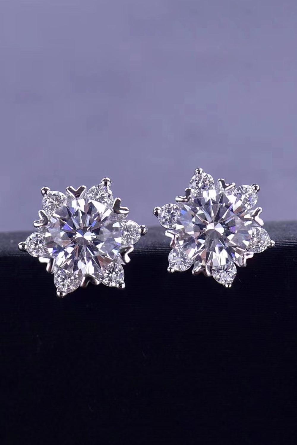 2 Carat Moissanite Floral Stud Earrings - Flyclothing LLC