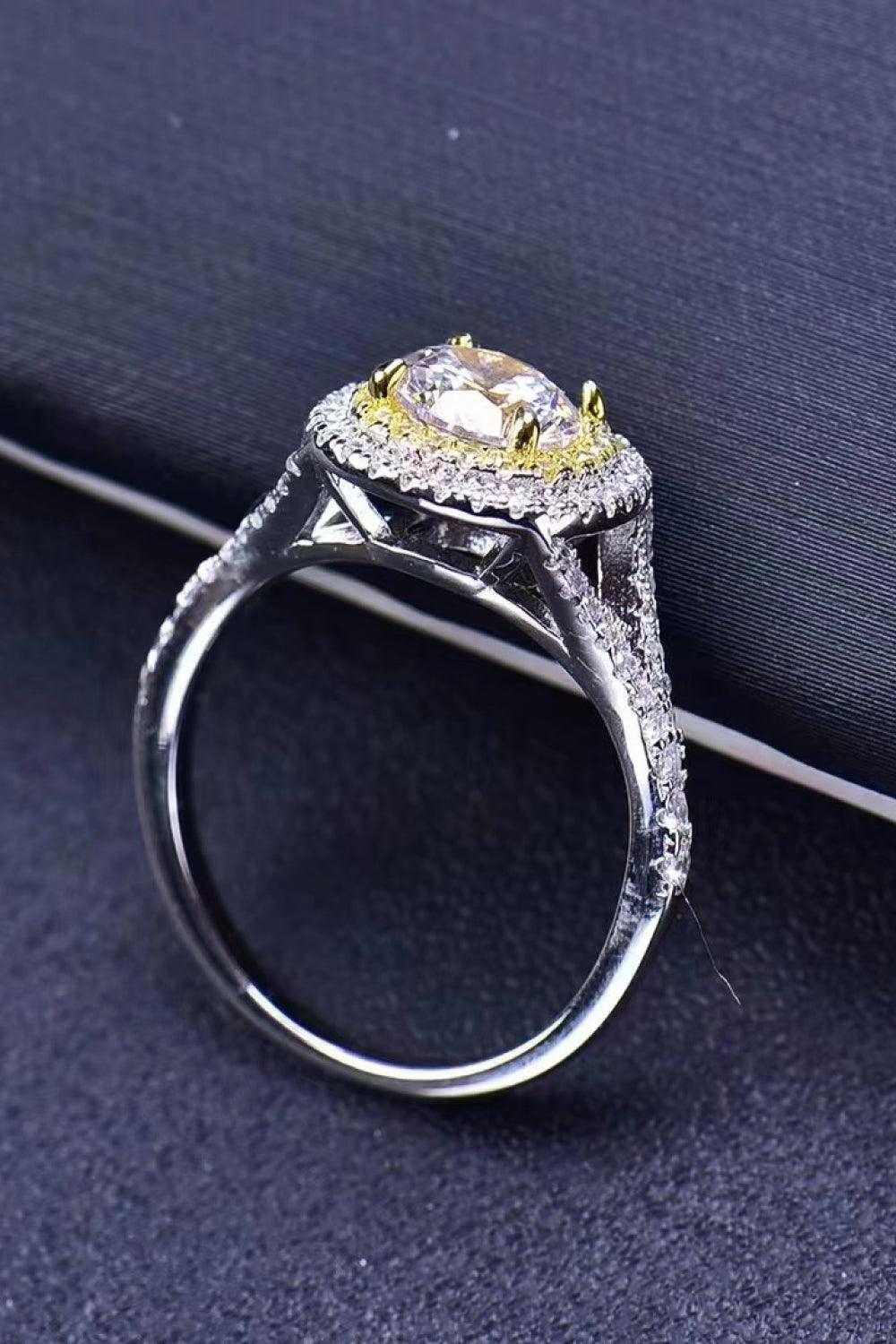 Two-Tone Moissanite Ring - Flyclothing LLC