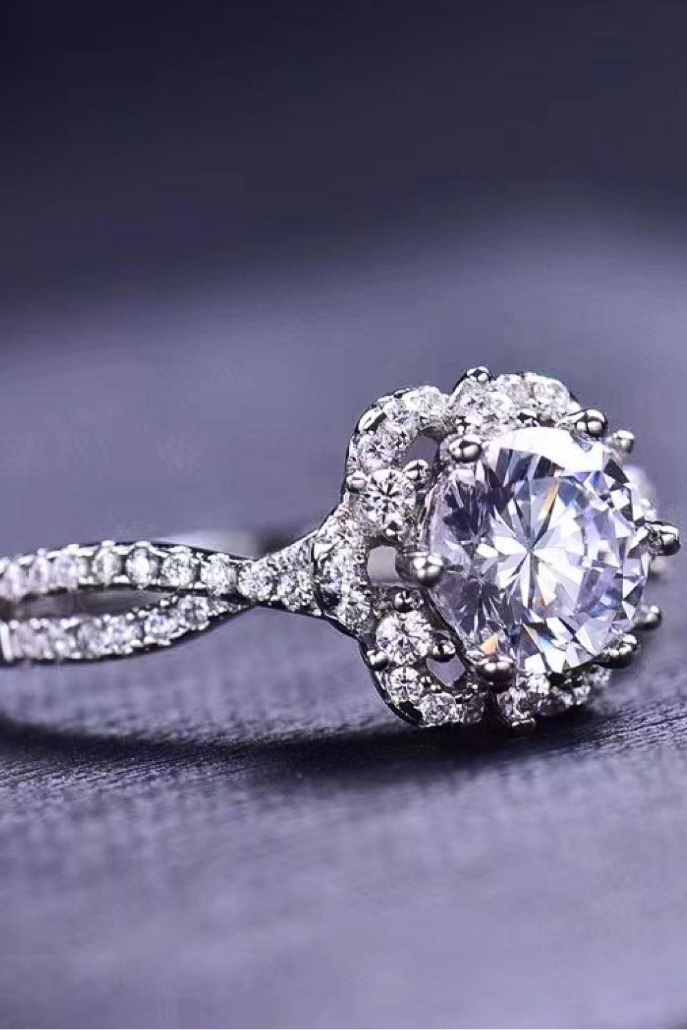 Platinum-Plated Six Prong 1 Carat Moissanite Ring - Flyclothing LLC