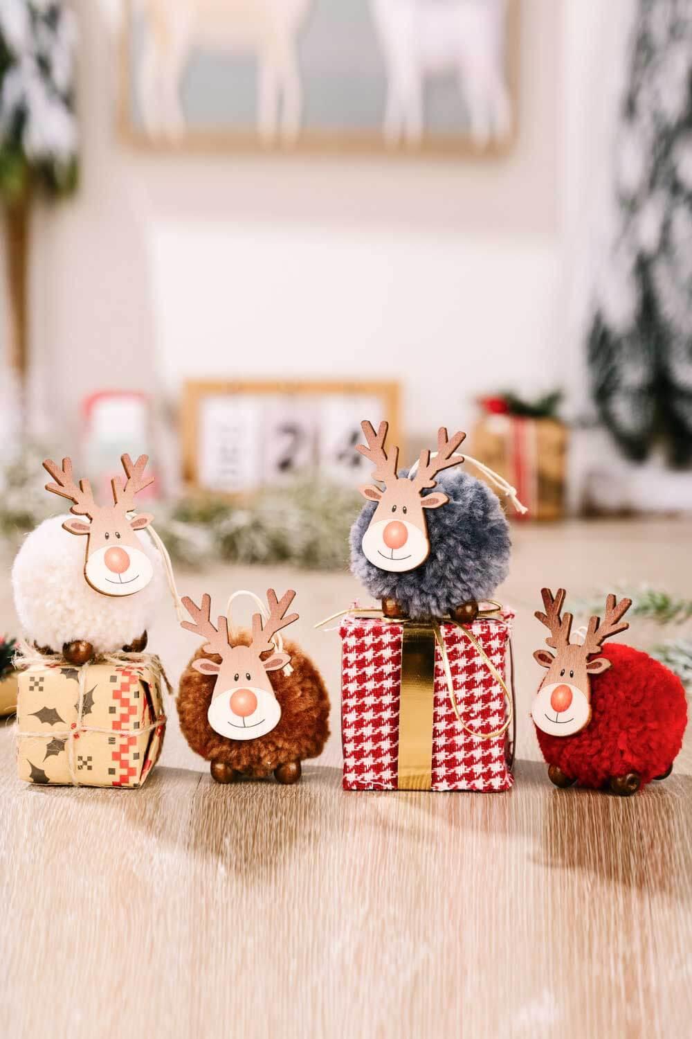 4-Pack Christmas Sherpa Reindeer Hanging Widgets - Flyclothing LLC