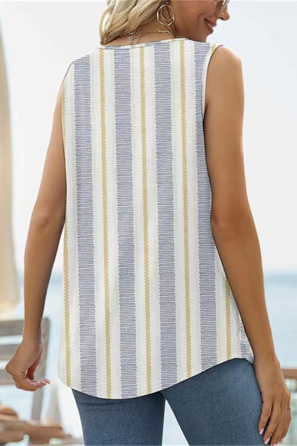 Printed Square Neck Curved Hem Tank - Flyclothing LLC