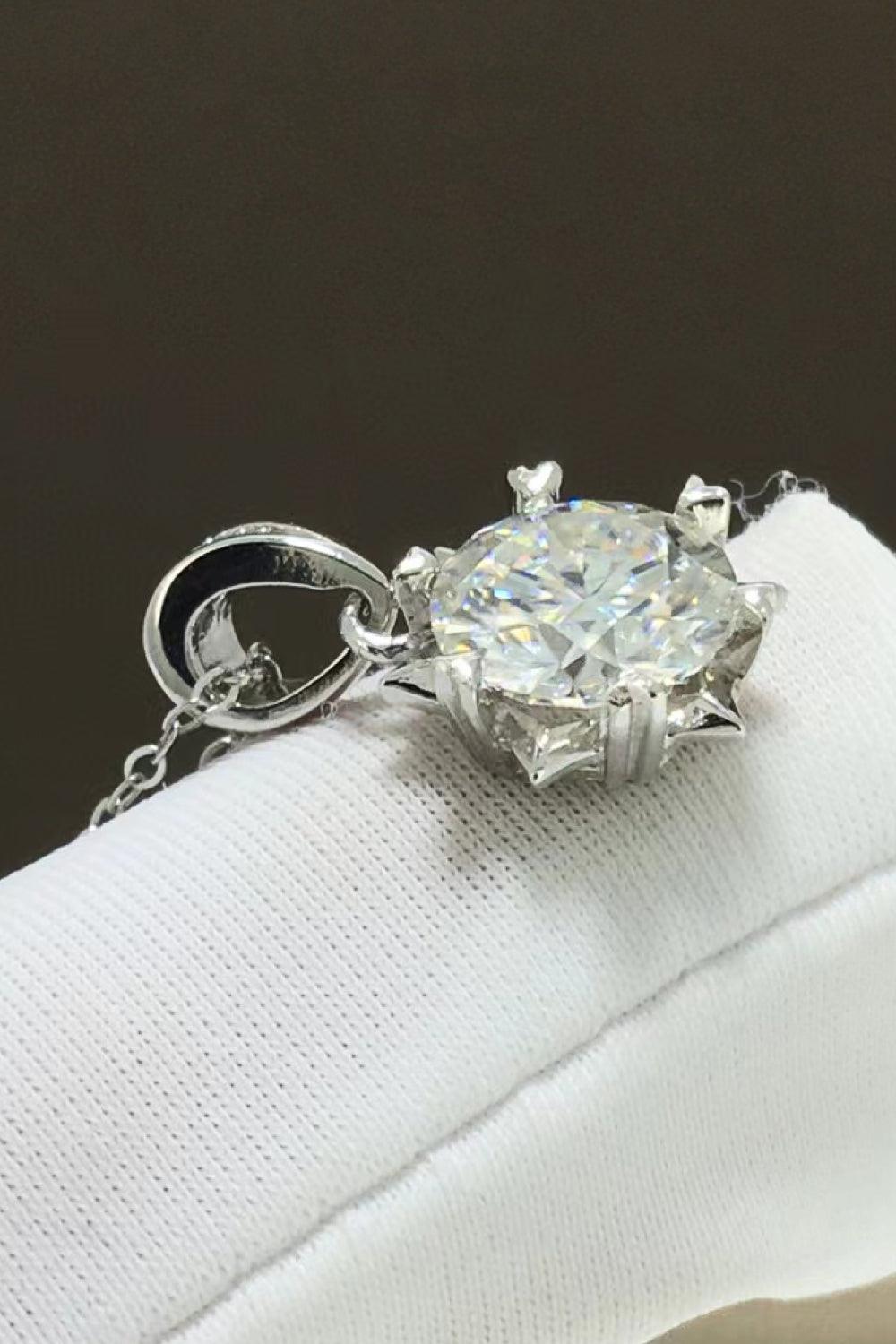 Looking At You 2 Carat Moissanite Pendant Necklace - Flyclothing LLC