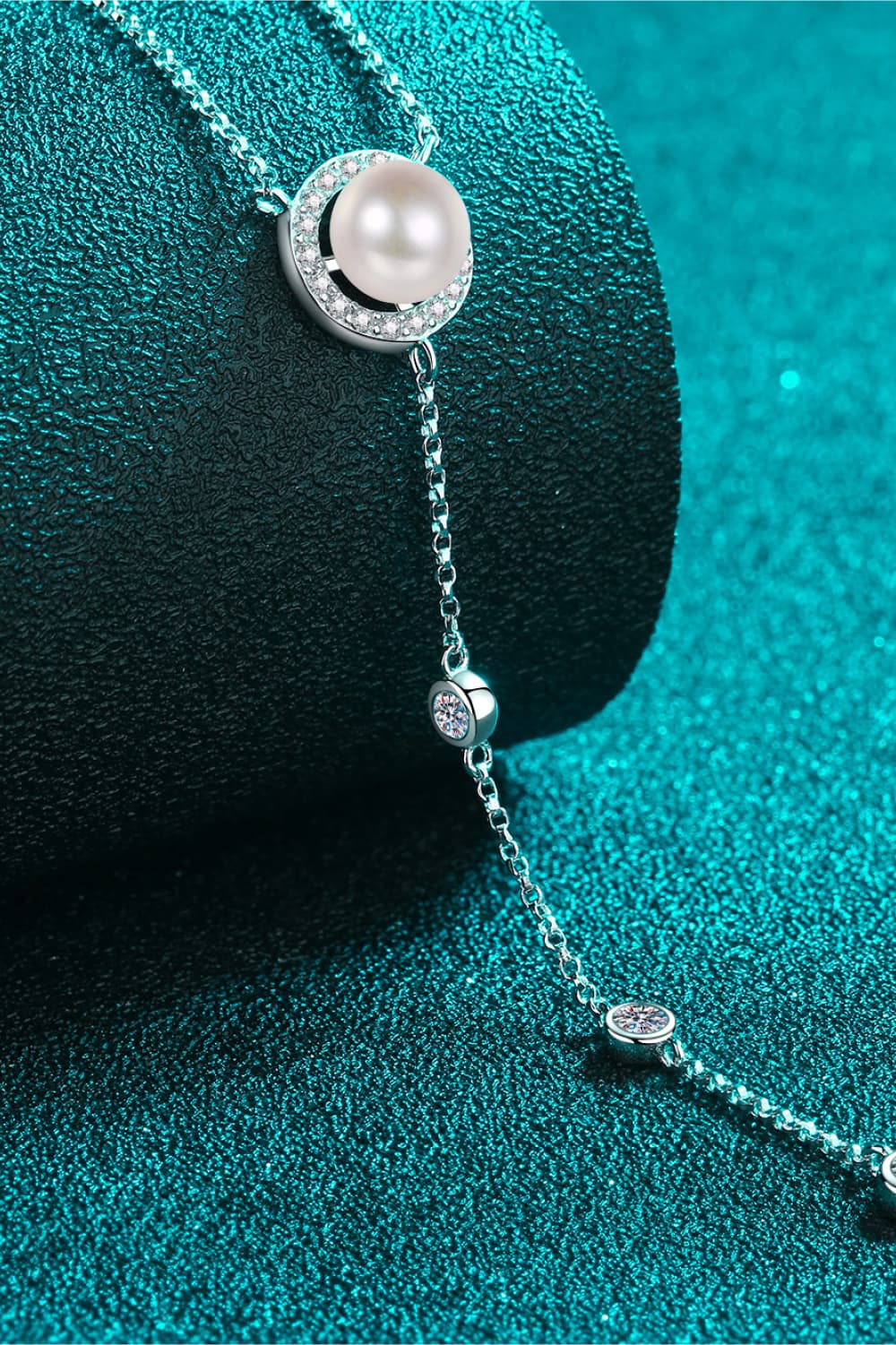 Moissanite Rhodium-Plated Necklace - Trendsi