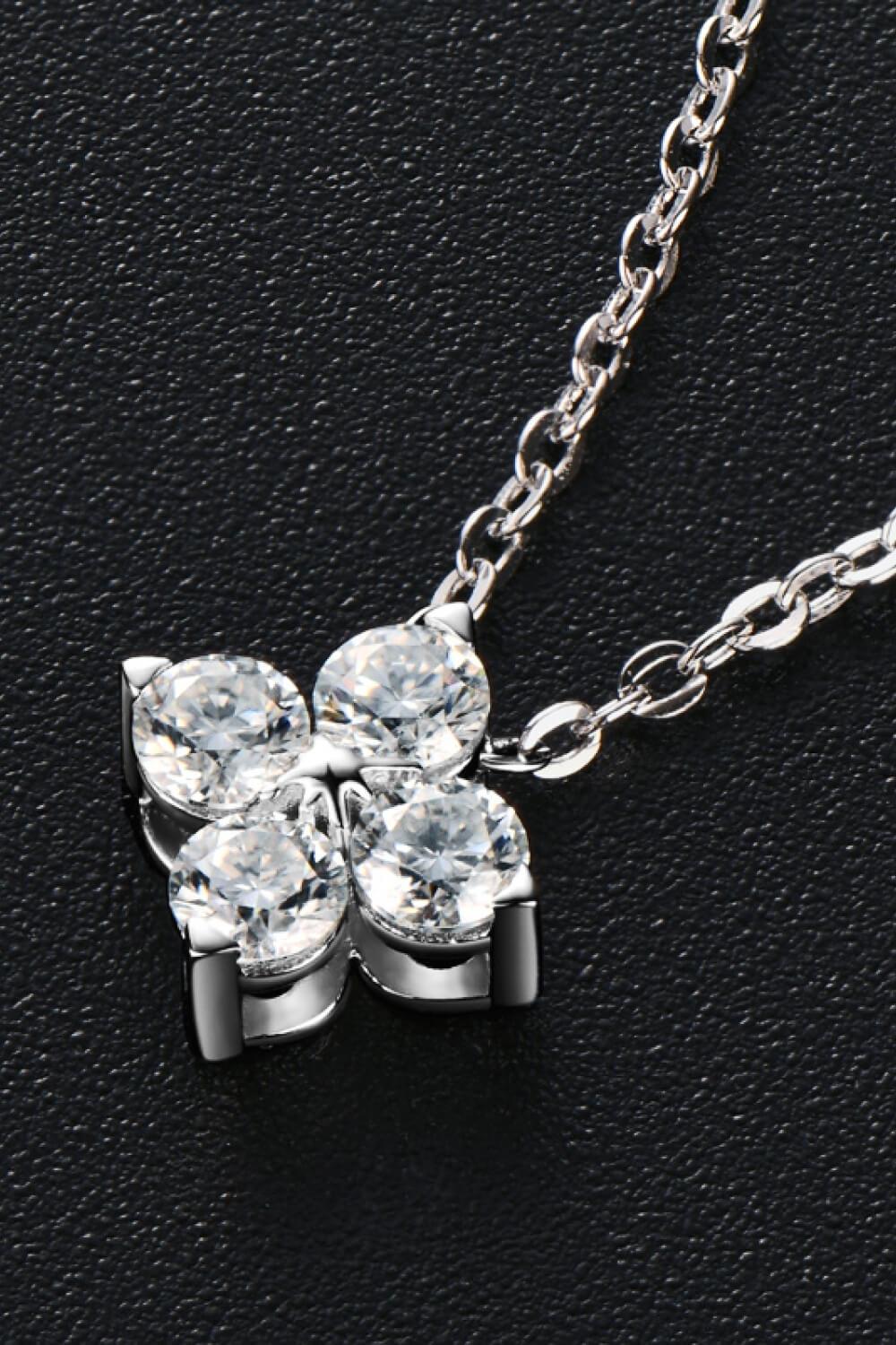 Moissanite Four Leaf Clover Pendant Necklace - Flyclothing LLC