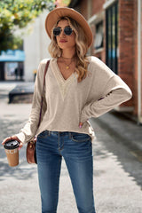 Contrast Trim V-Neck Dropped Shoulder Top - Trendsi