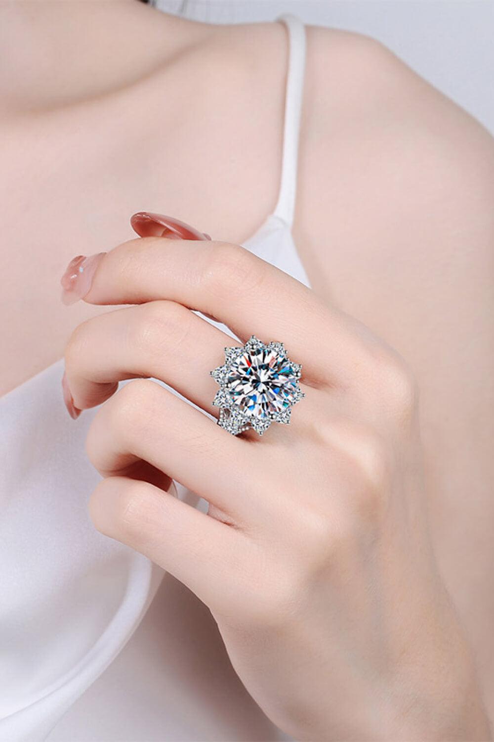 10 Carat Moissanite Flower-Shaped Ring - Flyclothing LLC