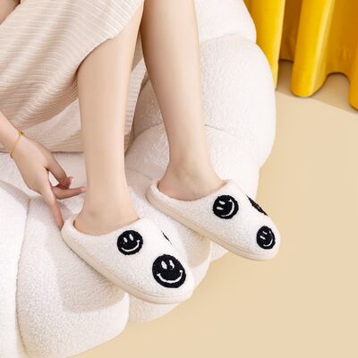 Melody Smiley Face Slippers - Flyclothing LLC