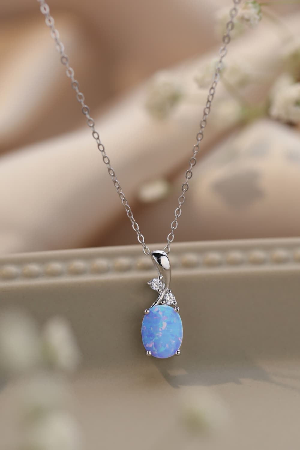 Opal Oval Pendant Chain Necklace - Flyclothing LLC