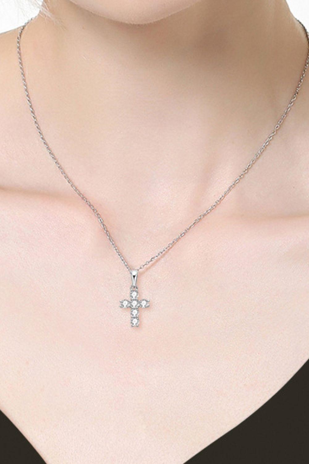 925 Sterling Silver Cross Moissanite Pendant Necklace - Flyclothing LLC