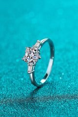 1.2 Carat Moissanite Heart Ring - Trendsi