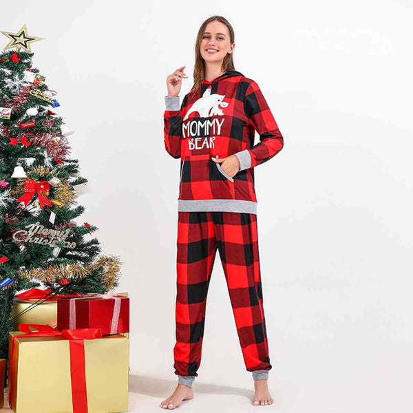 Tennessee Titans NFL Christmas Plaid Family Pajamas Set Gift For Family