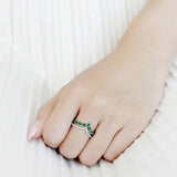 Alamode High polished (no plating) Stainless Steel Ring with Synthetic Synthetic Glass in Emerald - Alamode