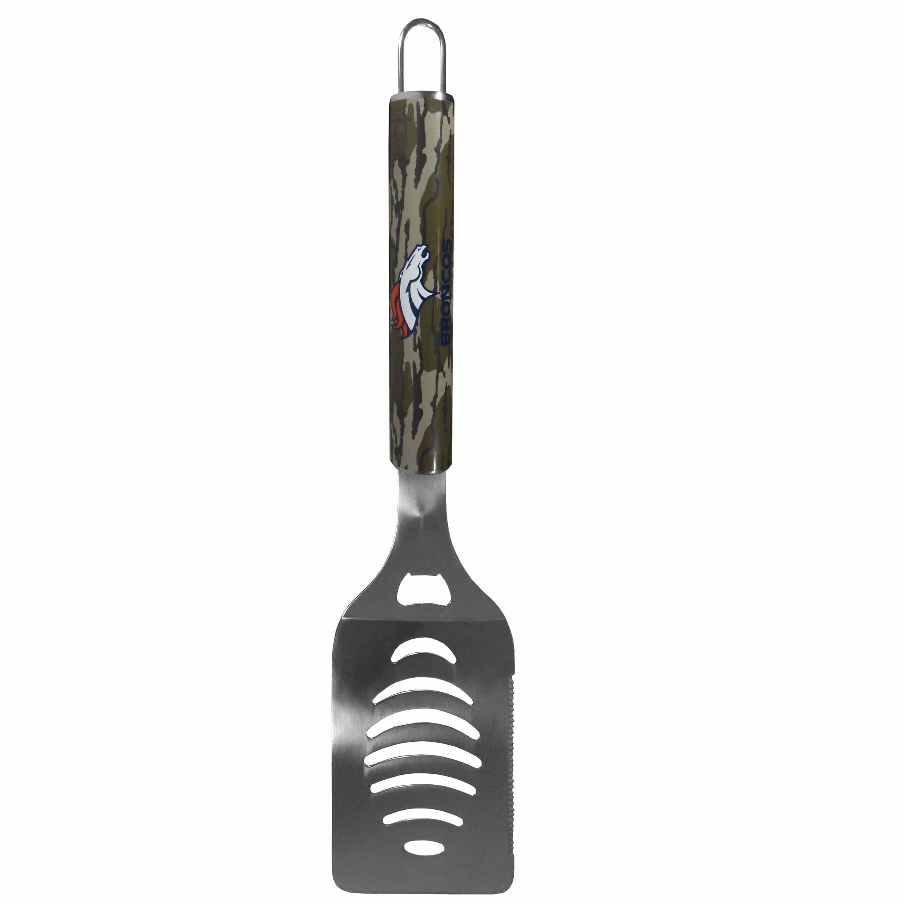 Denver Broncos Spatula with Mossy Oak Camo - Siskiyou Buckle