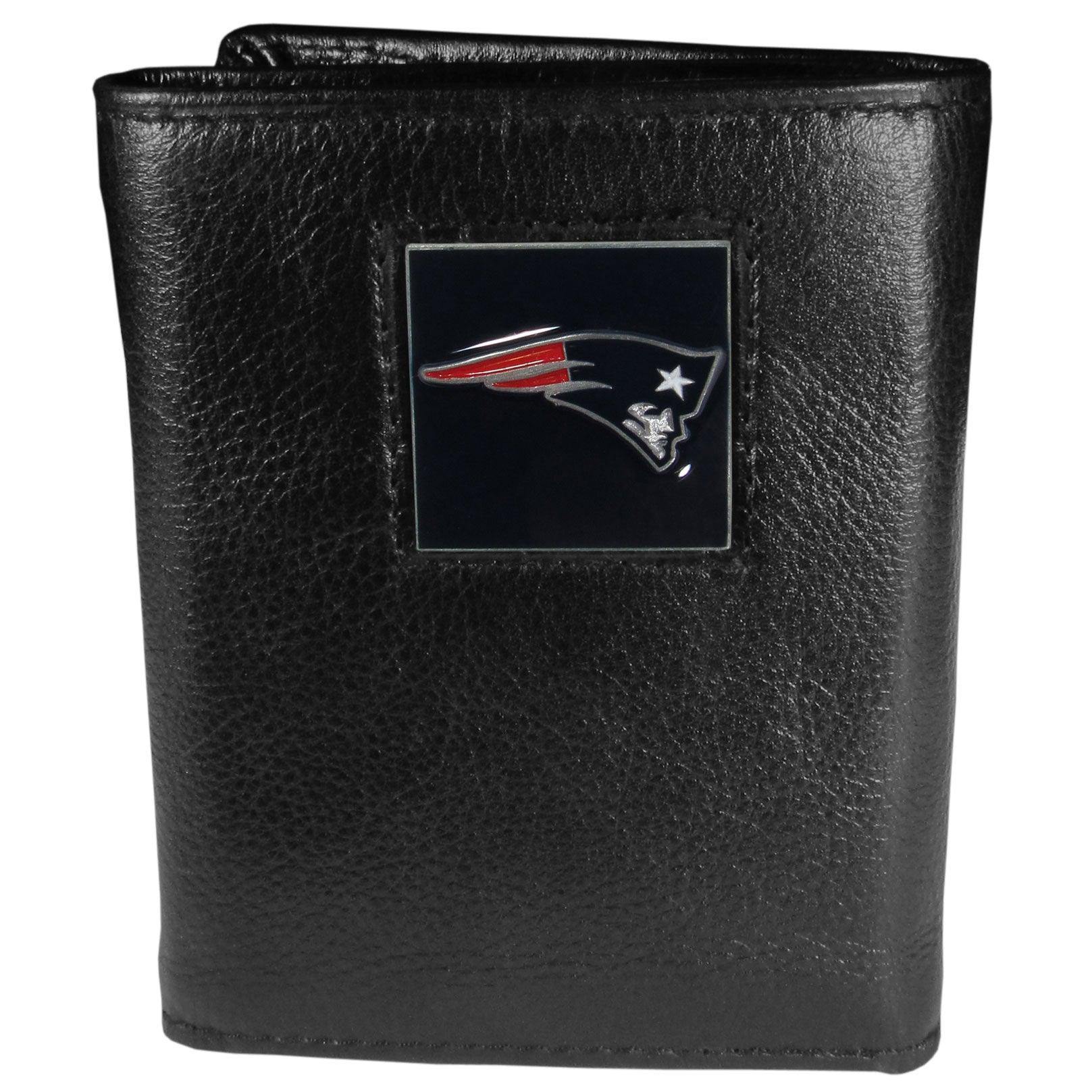 New England Patriots Deluxe Leather Tri-fold Wallet Packaged in Gift Box - Siskiyou Buckle