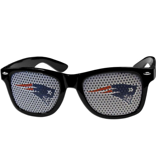 New England Patriots Game Day Shades - Siskiyou Buckle