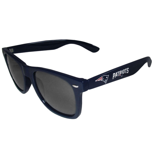 New England Patriots Beachfarer Sunglasses - Siskiyou Buckle