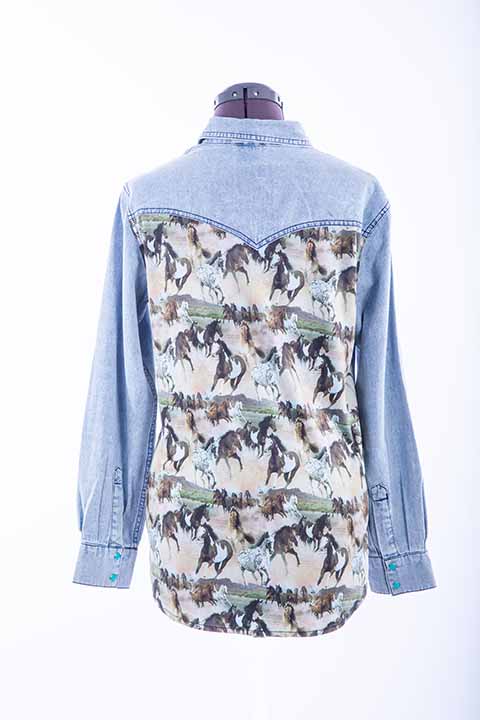 Scully Leather Honey Creek Denim Horse Print Denim Top