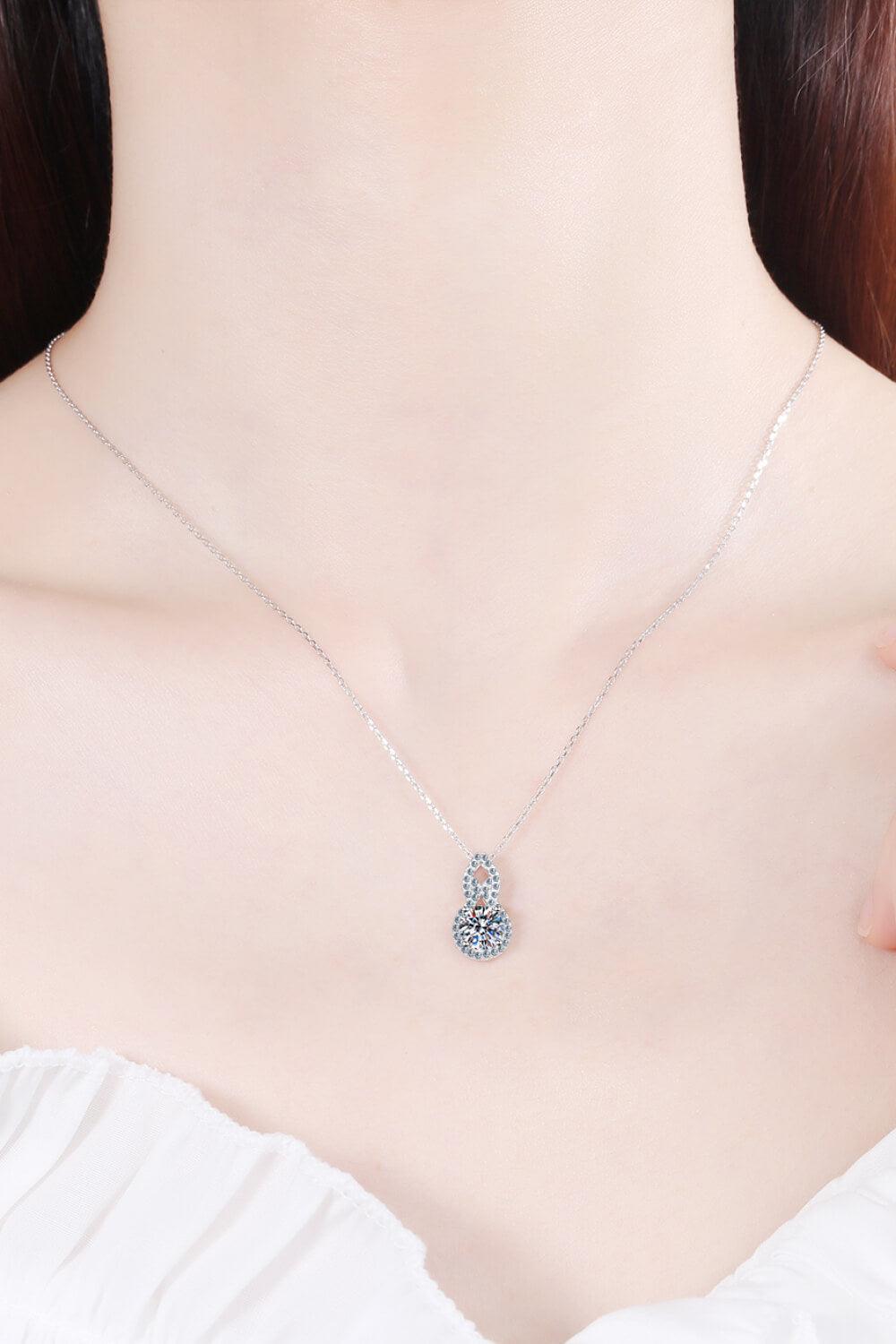 1 Carat Moissanite Pendant Necklace - Flyclothing LLC