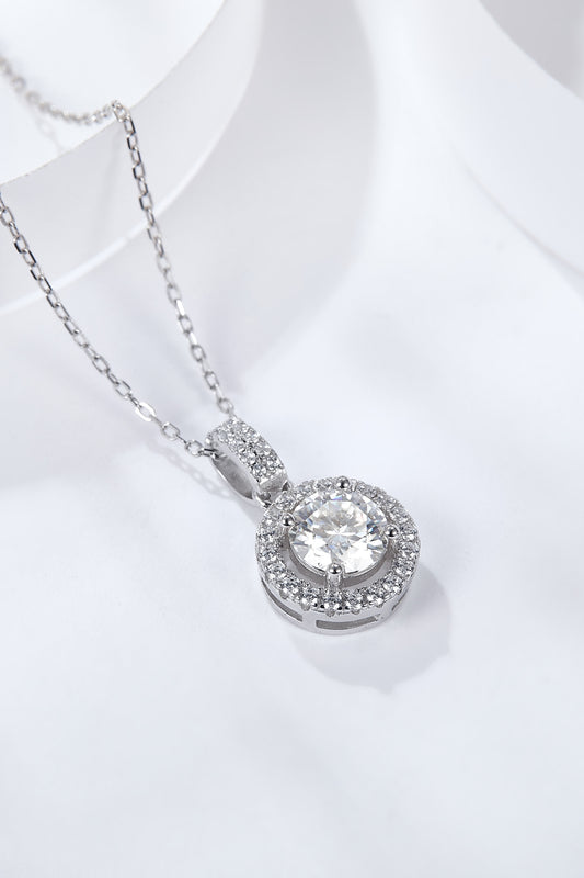 2 Carat Moissanite Round Pendant Necklace - Flyclothing LLC