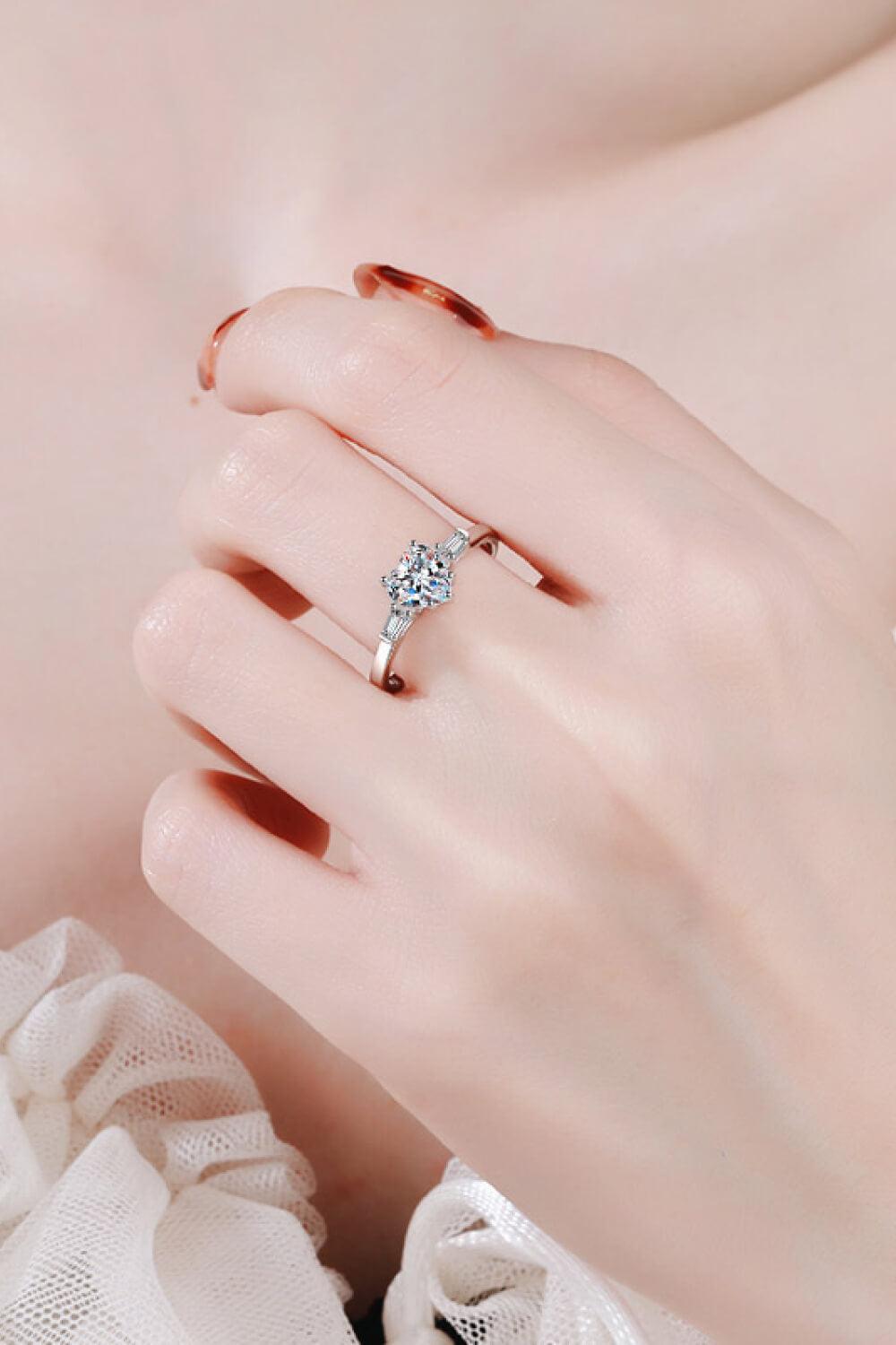 1.2 Carat Moissanite Heart Ring - Flyclothing LLC