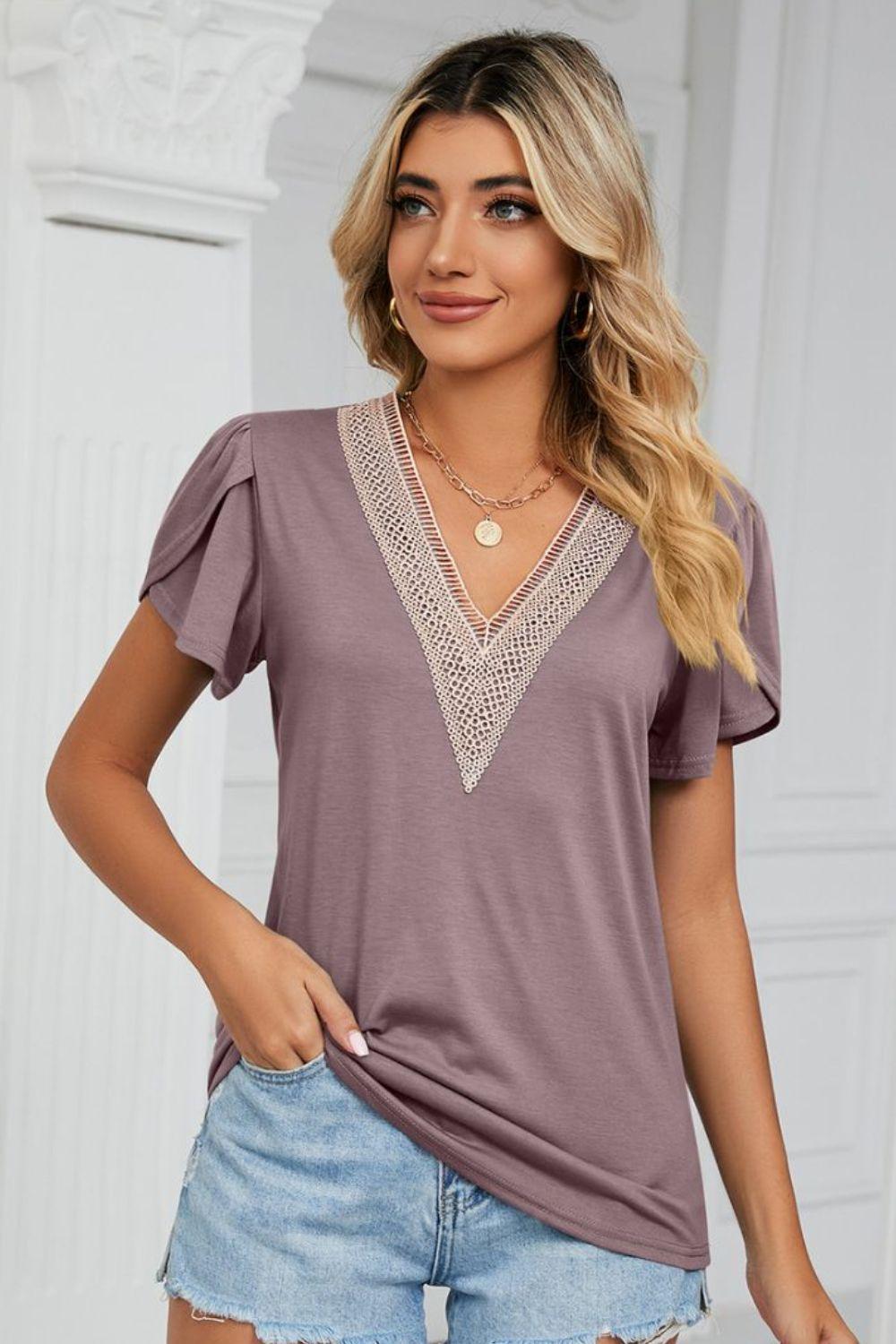 Contrast Trim Petal Sleeve V-Neck Top - Trendsi