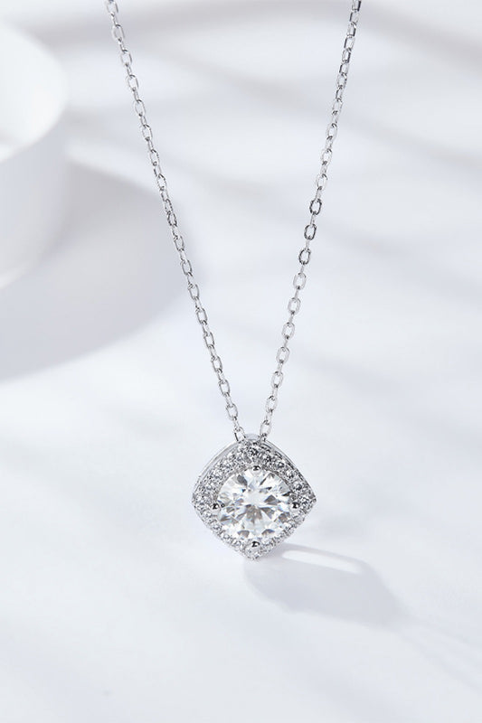 1 Carat Moissanite Geometric Pendant Necklace - Flyclothing LLC