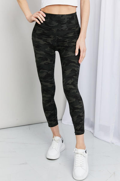 Pittsburgh Steelers Camouflage High Waisted Leggings and Tank Top