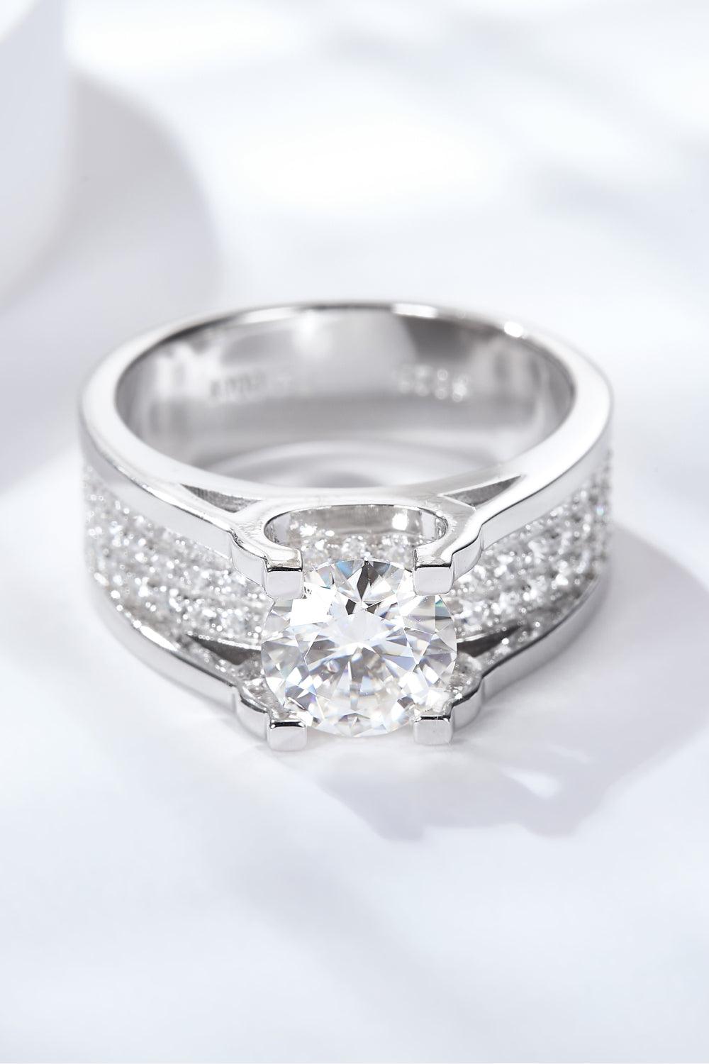 Made To Shine 1 Carat Moissanite Ring - Flyclothing LLC