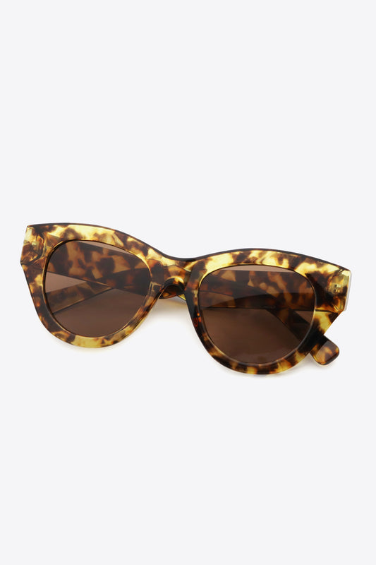 Tortoiseshell Polycarbonate Wayfarer Sunglasses - Flyclothing LLC