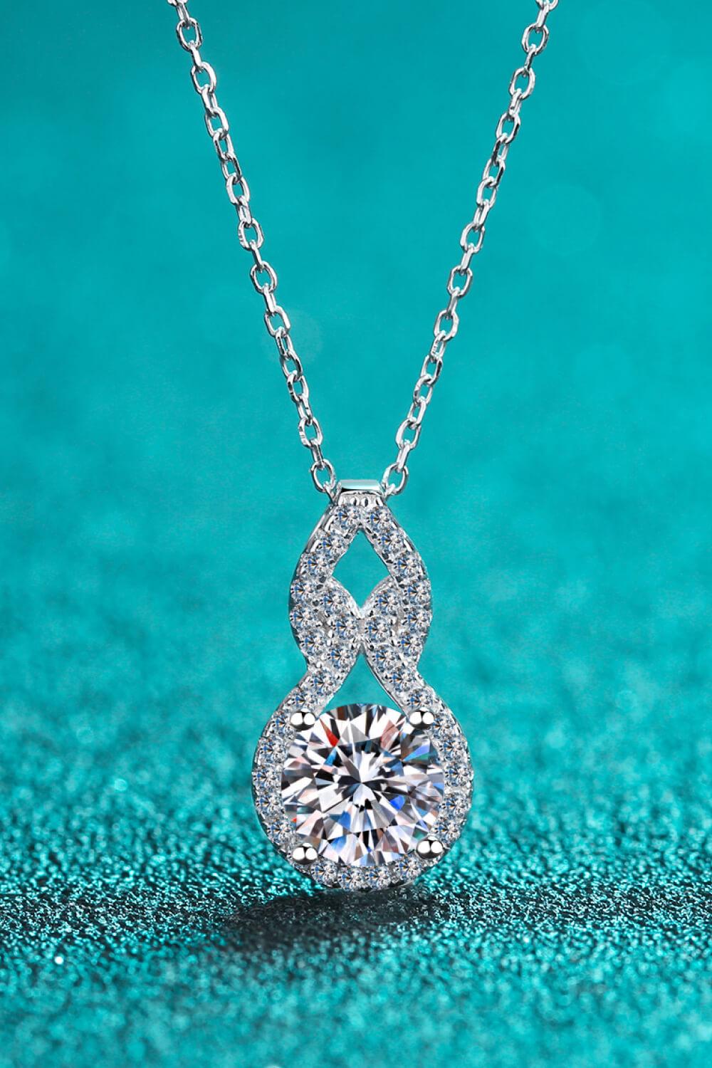 1 Carat Moissanite Pendant Necklace - Flyclothing LLC