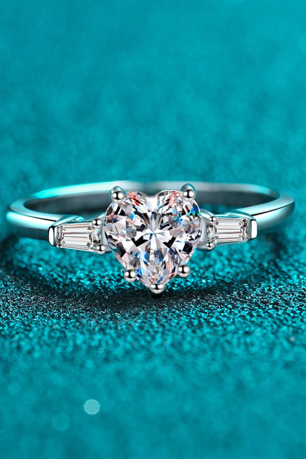 1.2 Carat Moissanite Heart Ring - Flyclothing LLC