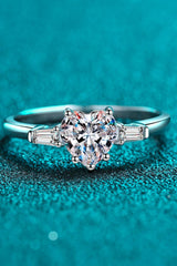 1.2 Carat Moissanite Heart Ring - Trendsi